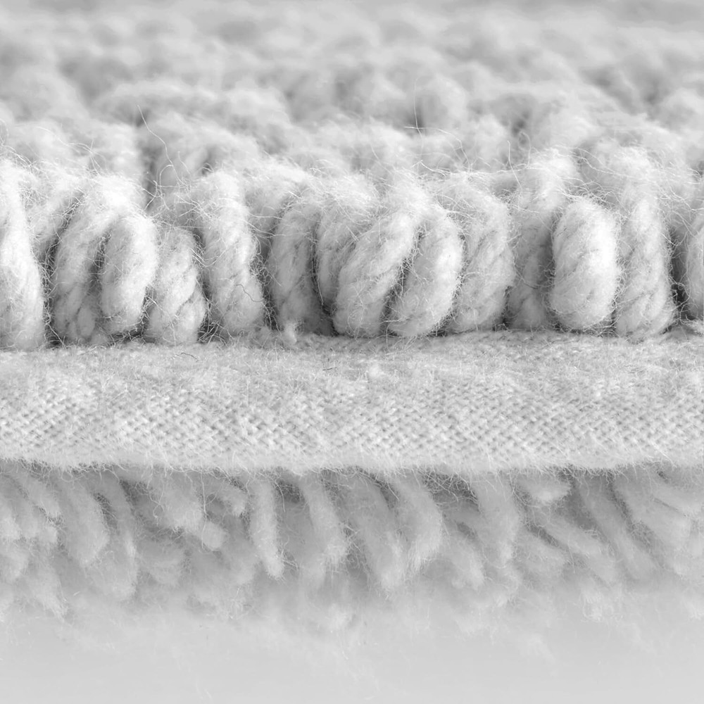 100% pure cotton tufted bathroom carpet, plush medium-pile bath mat