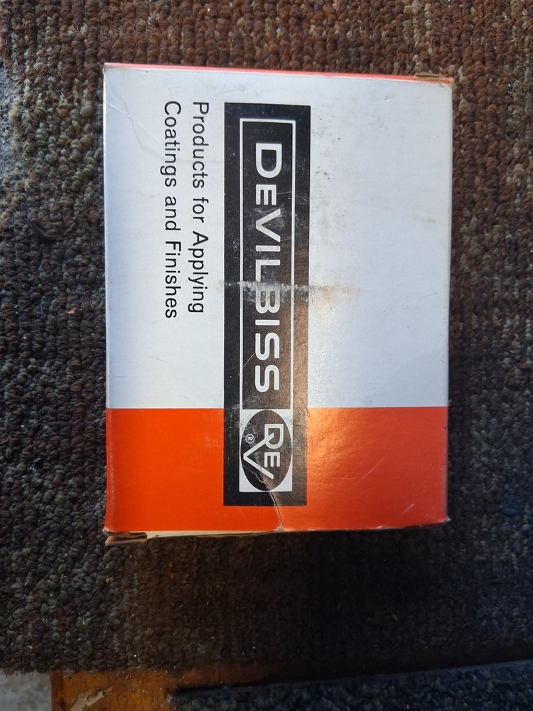 DeVILBISS EGHV-530-395F Detail Spray Gun In Box