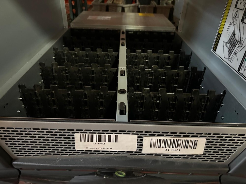 Newisys NDS4600-CS-02 Disk Array 2x controllers No Drives No Trays