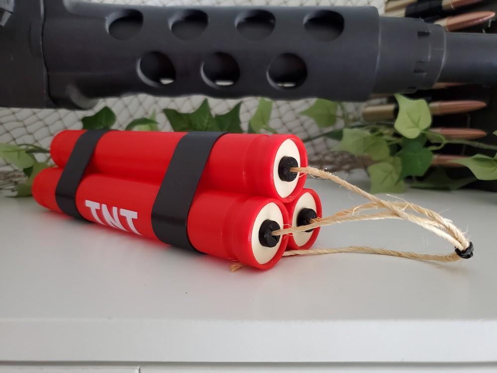 DUMMY TNT Nitro Dynamite Stick Bundle Explosive - Fake Prop Display Replica