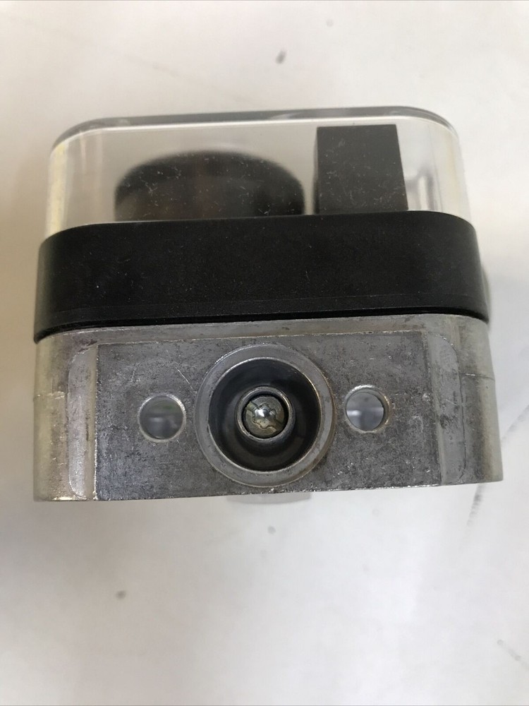 Dungs LGW3A4 Air Pressure Switch
