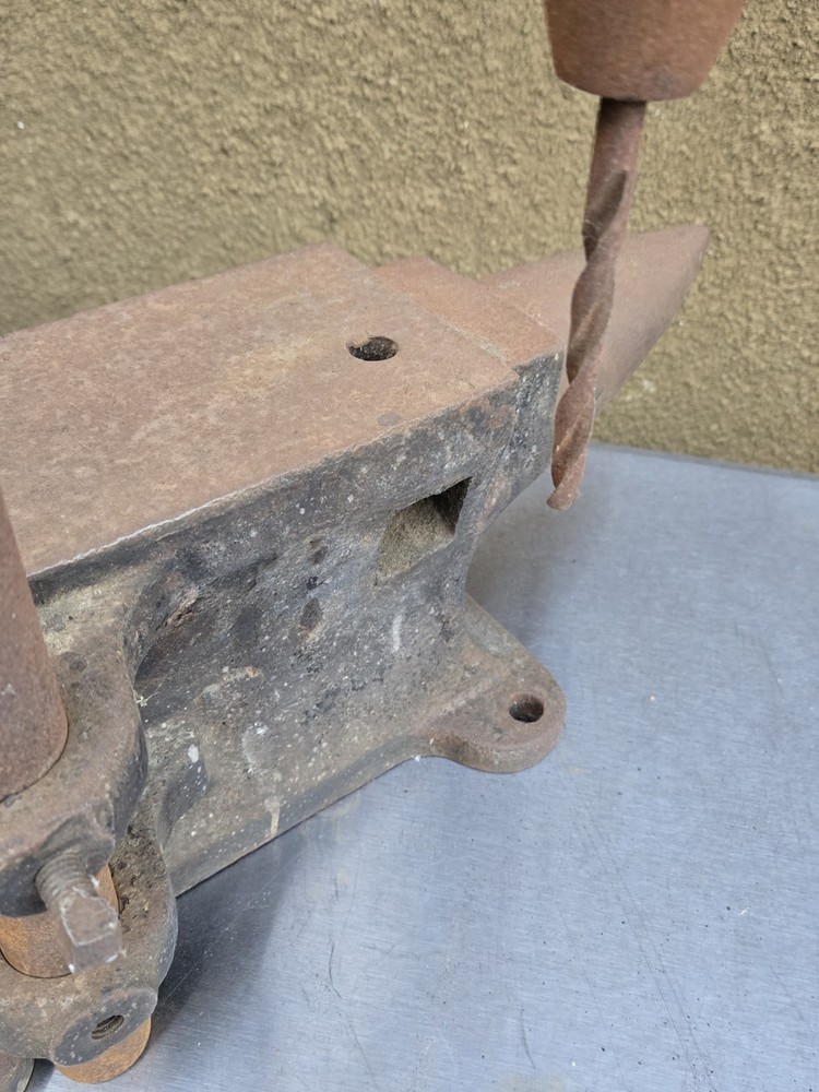 1879 MILLERS FALLS Co. Anvil Drill Press combination