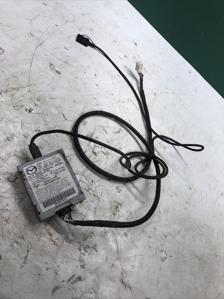 2009-2010 Mazda 6 IPod Interface Adapter Unit Control Module OEM
