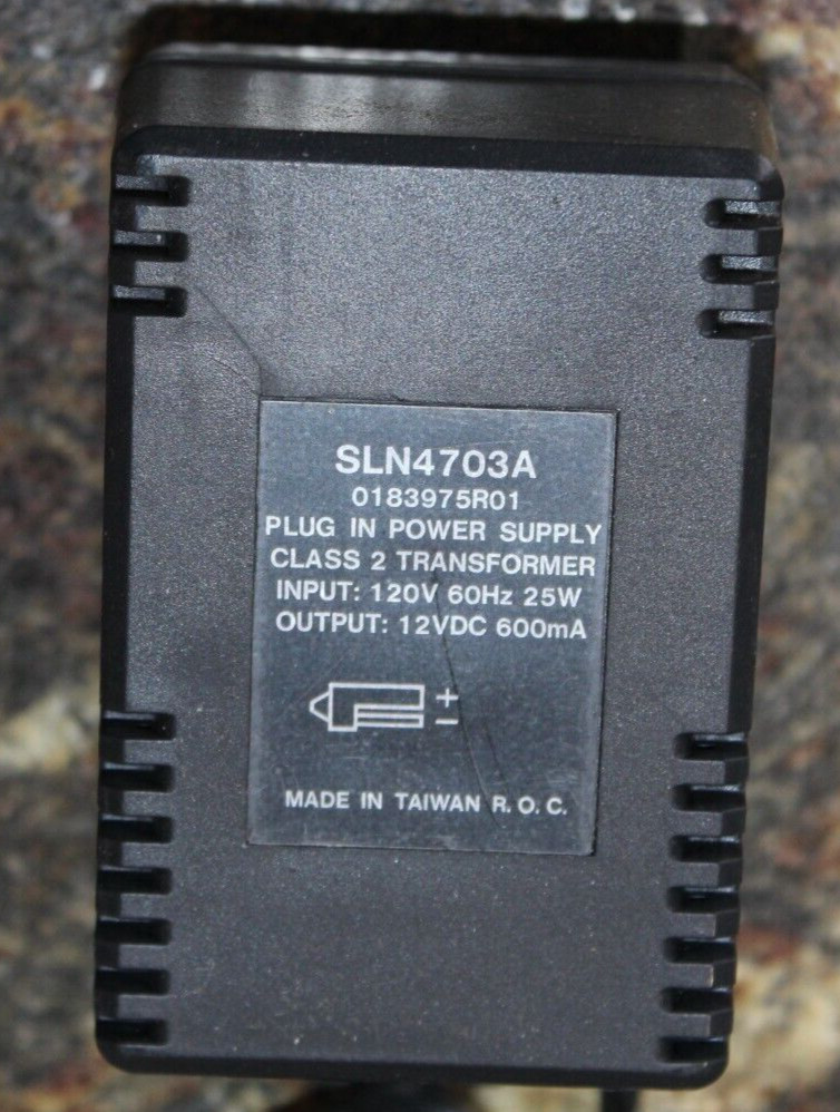 Plug In Power Supply, #SLN4703A