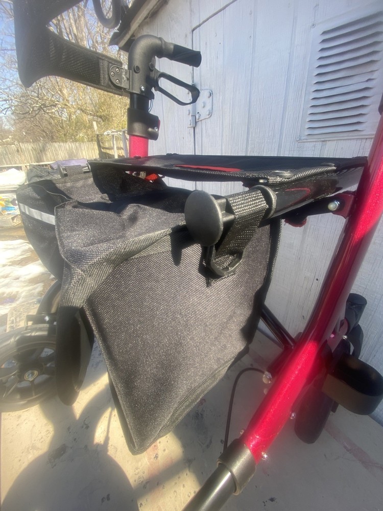 Rollator Walker for Seniors, Lightweight Foldable All Terrain Rolling Walker wit