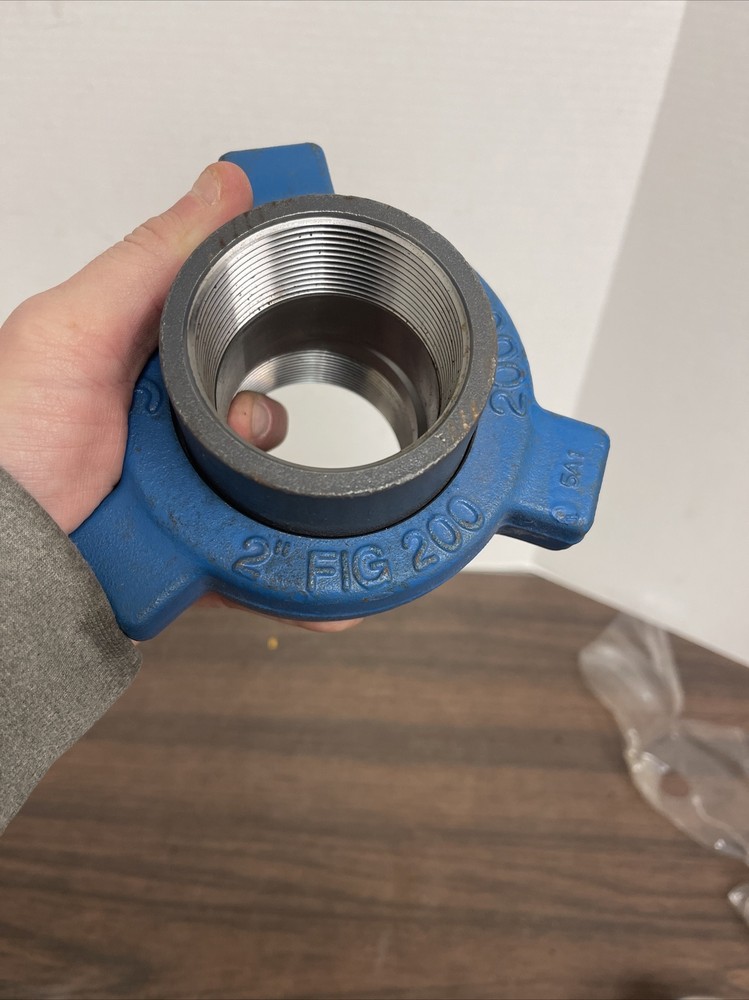 2” Figure 200 HB Union Complete THD
