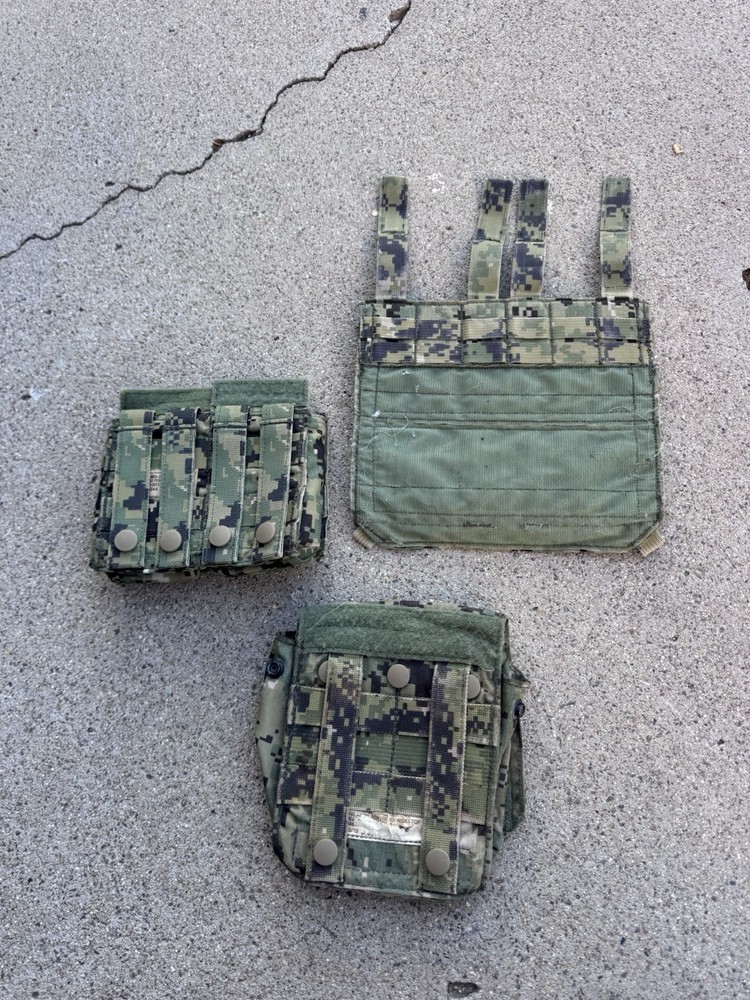 Eagle Industries AOR2 Pouch Lot