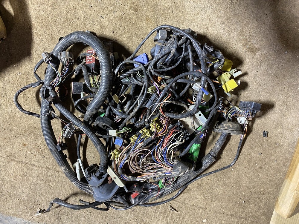 Land Rover Defender Td5 Bulkhead Loom YMC500883 - Ctrl Locking & Electric Window