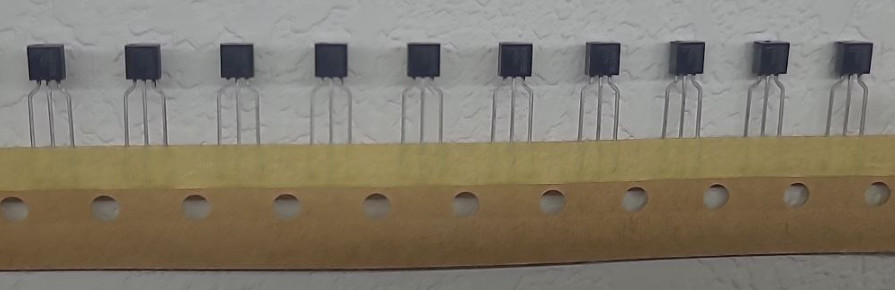 10PCS TLE2426 TLE2426ILP TO-92 Virtual Ground & Regulator up to ±80 mA TI IC new