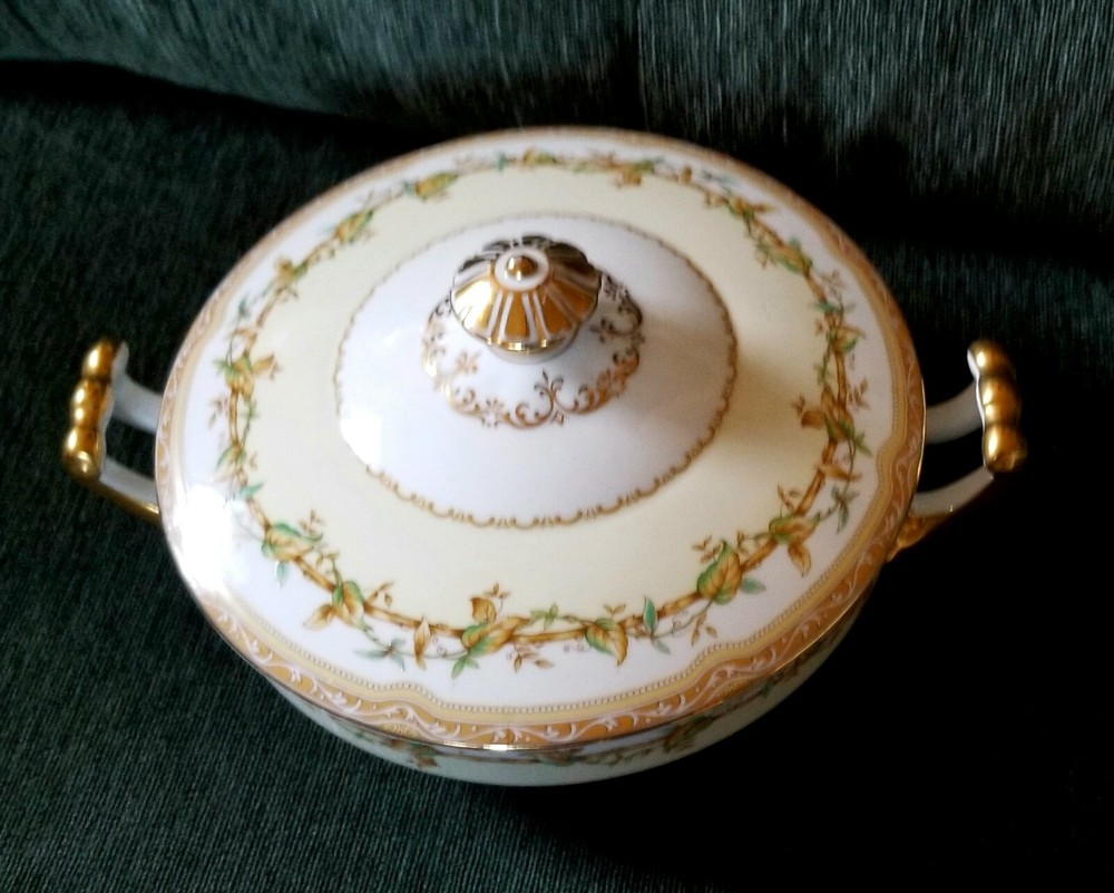 NORITAKE MORIMURA *OLYMPIA* COVERED CASSEROLE