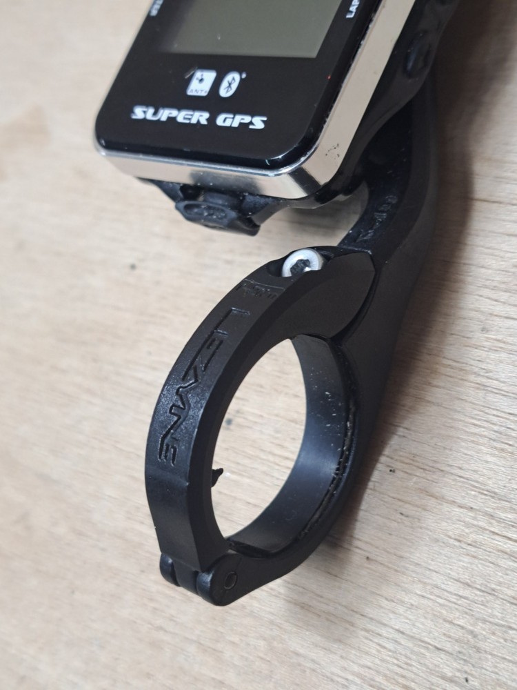 Lezyne Super GPS Cycling Computer / Mount & clamp included