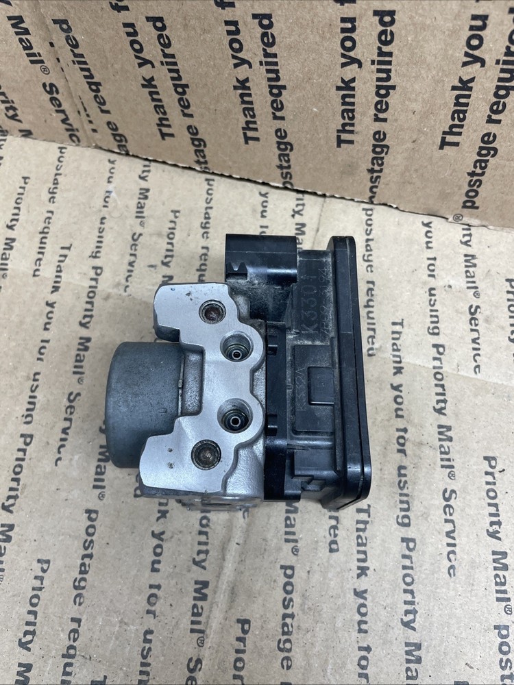 2015-2018 HONDA CB300F ABS ABS PUMP UNIT MODULE OEM