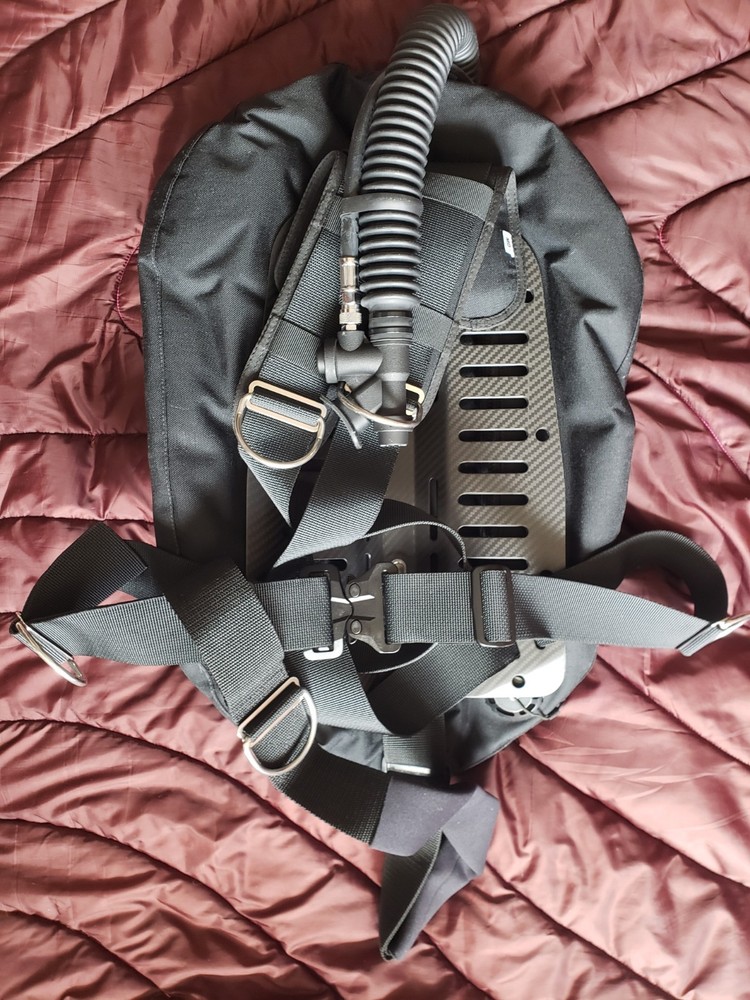 Technical Scuba Diving Buoyancy Compensator with Backplate and Harness