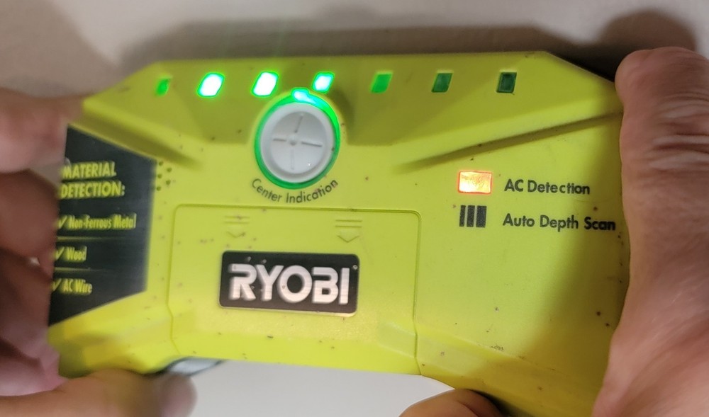 RYOBI ESF5000 AC Detection Auto Depth Scan Whole Stud Finder Detector- Working