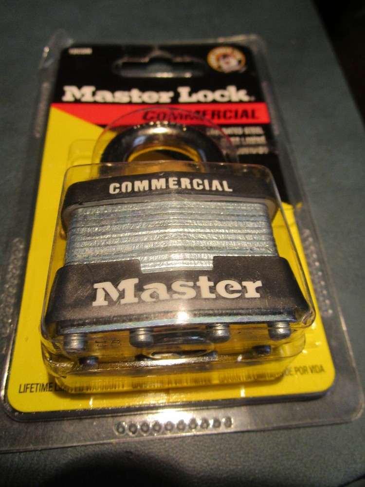Master Lock 1DCOM Padlock, Keyed Different, Standard Shackle, Rectangular Steel