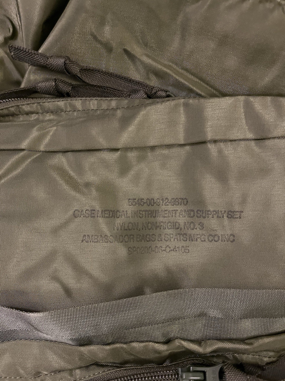 NEW U.S. Military Combat Medical (CLS Bag) NSN: 6546-00-912-9870 OD Green