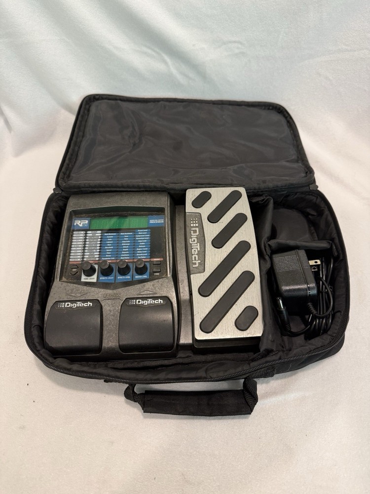 Digitech RP250 Multi-Pedal Modeling Guitar Processor 24-Bit Audio