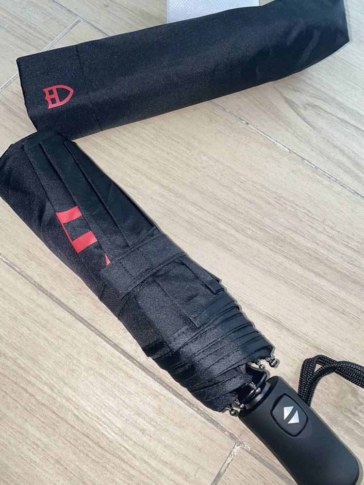 Tudor Black Umbrella/Black Umbrella