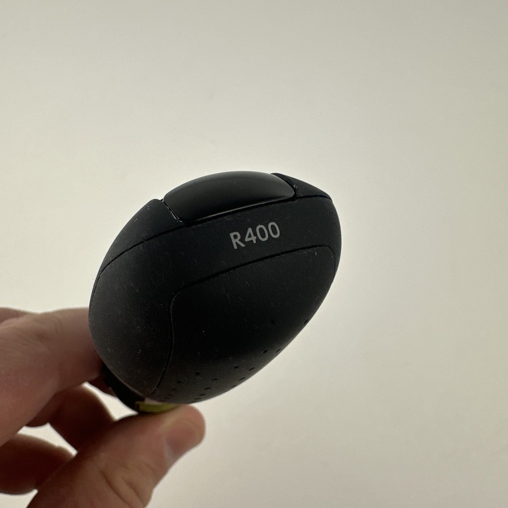 Logitech R400 Wireless Presenter with Laser Pointer Presentation Remote Clicker