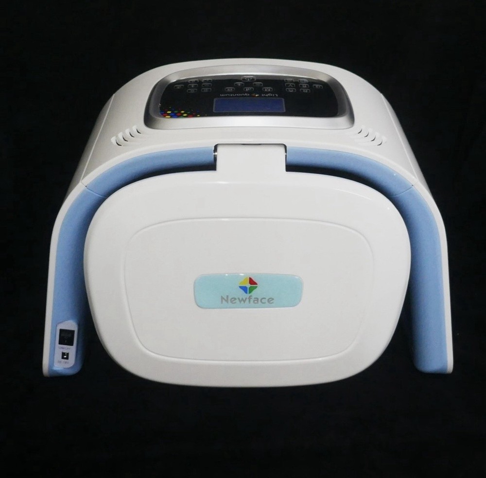 Professional German LED with Microcurrent Therapy by Glownar/Light Quantum