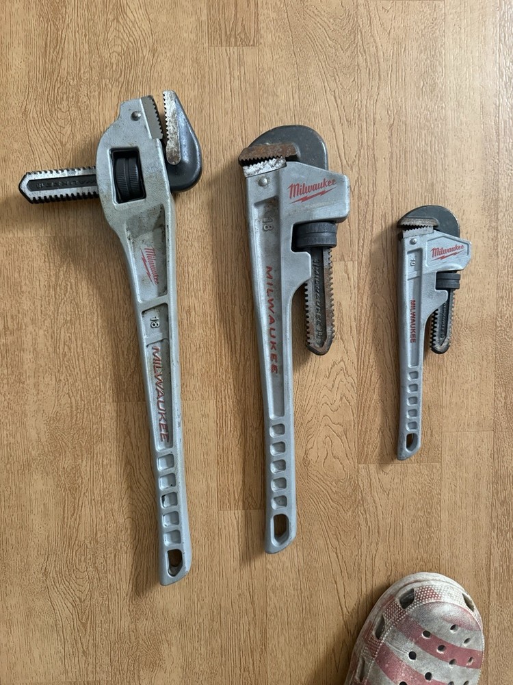 Milwaukee Pipe Wrenches