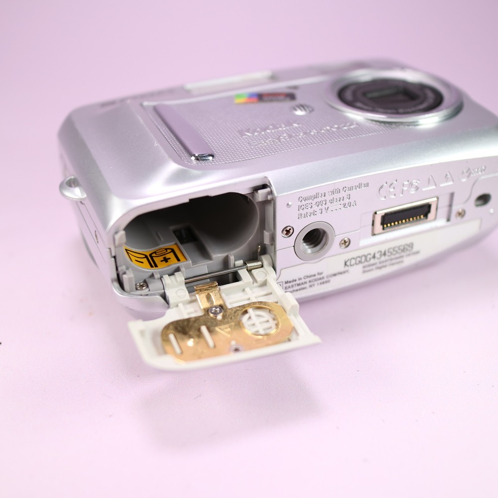 Kodak Digital Camera EasyShare CX7220 2.0MP Silver Tested