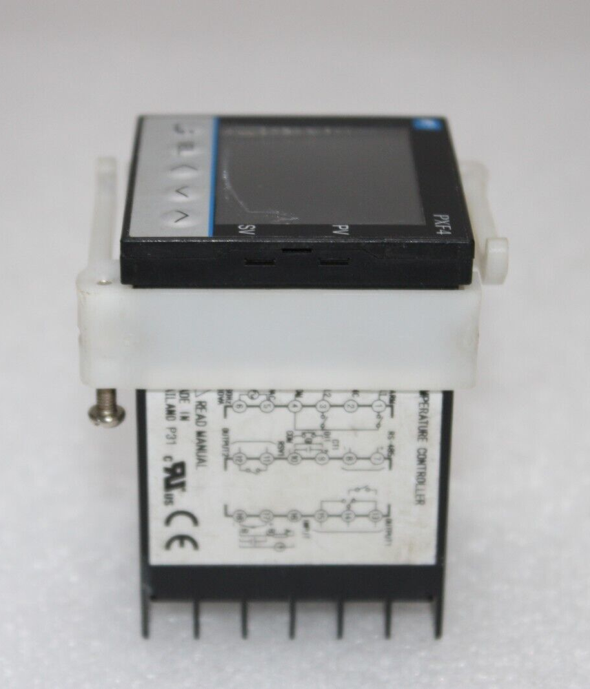 FUJI ELECTRIC PXF4ABY2-FVM00 TEMPERATURE CONTROLLER