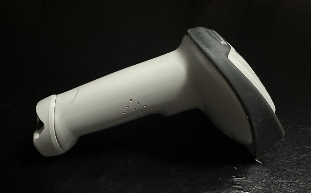 UNTESTED Honeywell 4820HDHM Handheld Barcode Scanner NO CHARGER