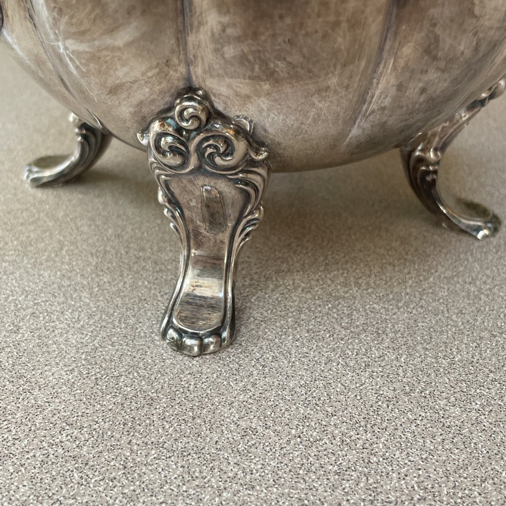 Vintage Silver-Plated Teapot, Oneida Heirloom Melon Pattern 10"