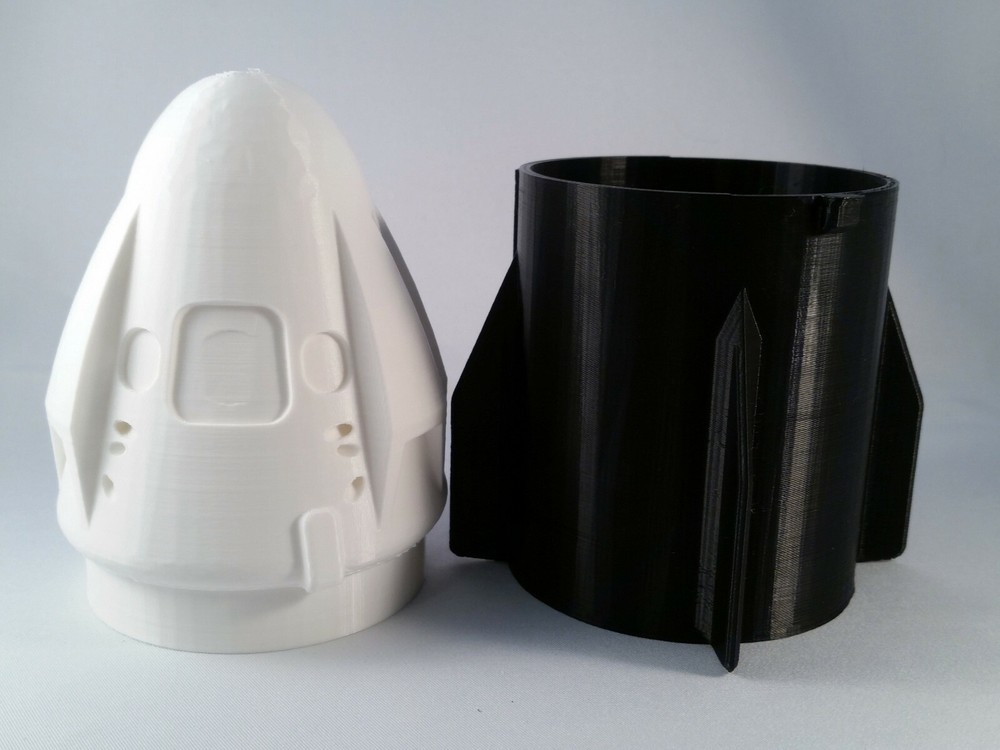 SpaceX Dragon Spacecraft Model Container