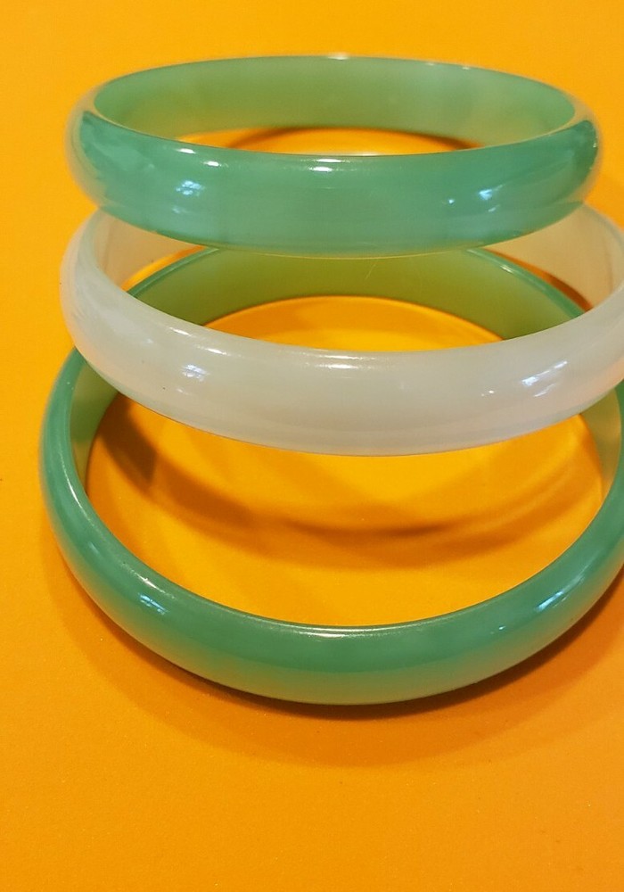 3 VINTAGE 1/2" PEARLIZED BANGLE BRACELETS, TWO TONE GREEN