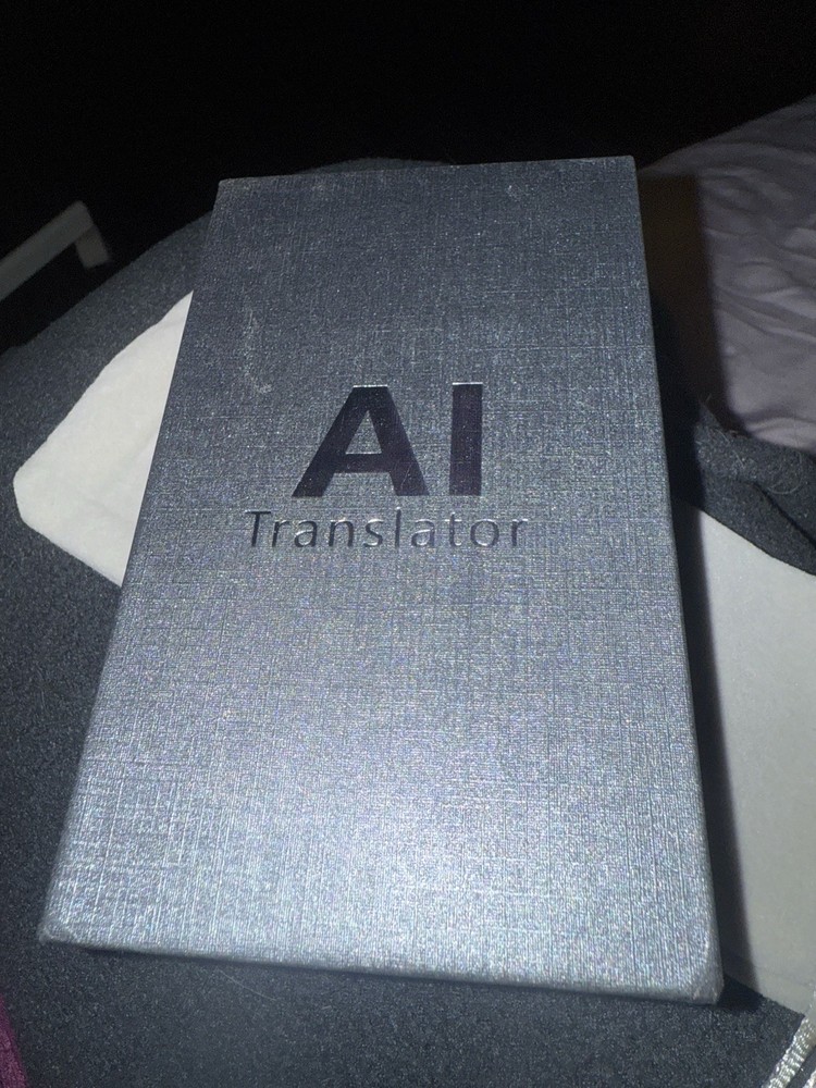AI POCKET LANGUAGE TRANSLATOR