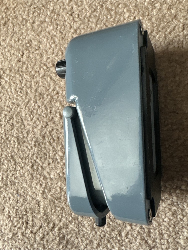 First Act Delay Pedal MX530