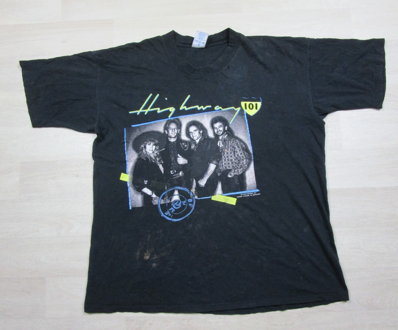 Vintage 1980s Highway 101 Band T Shirt Size (XL) Brockum Distressed Worn 1988