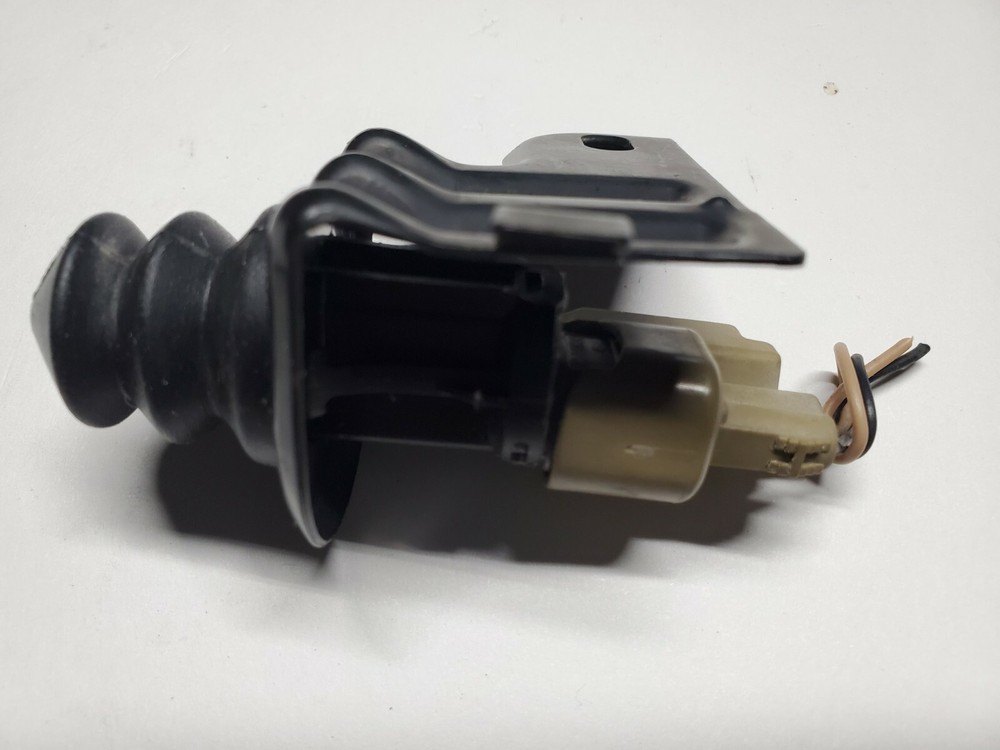 2005-2009 Ford Mustang OEM Trunk Open Warning Switch Ajar