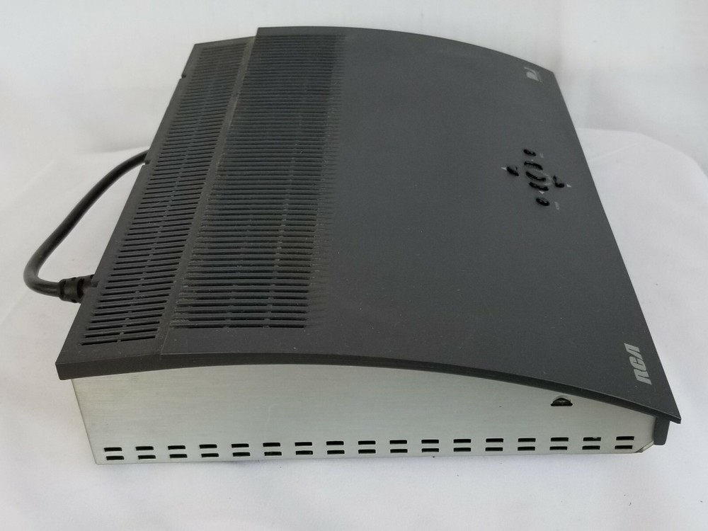 DirectTV RCA Satellite Receiver w/original remote Model DRD435RH