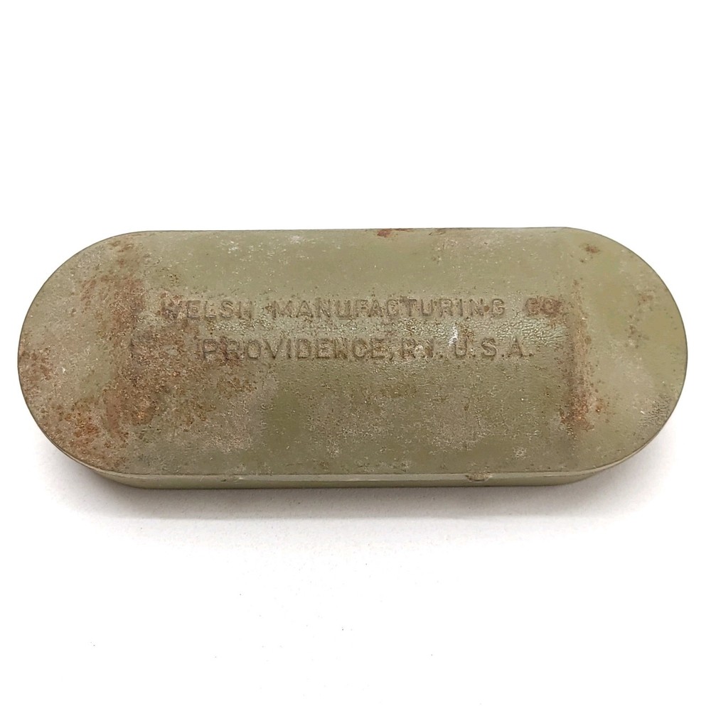 Welsh Manufacturing Co. Metal Safety Glasses Tin Case Only