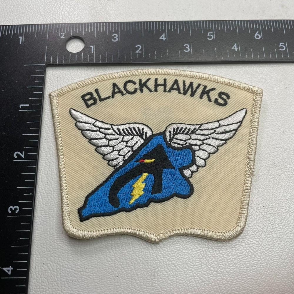 WINGS BLACKHAWKS Patch (? aircraft helicopter ?)  29MT