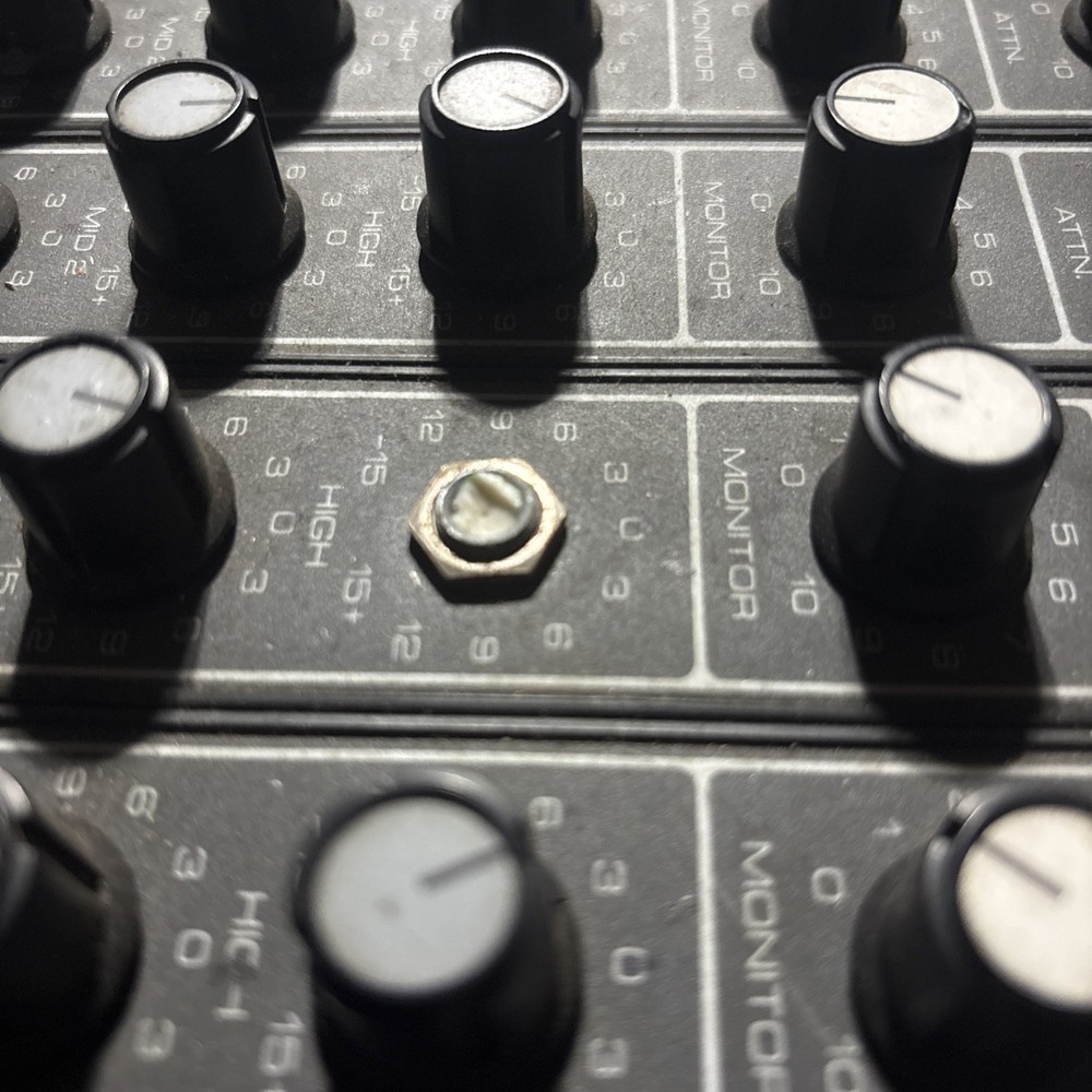 peavey mark 2 series stereo mixing system