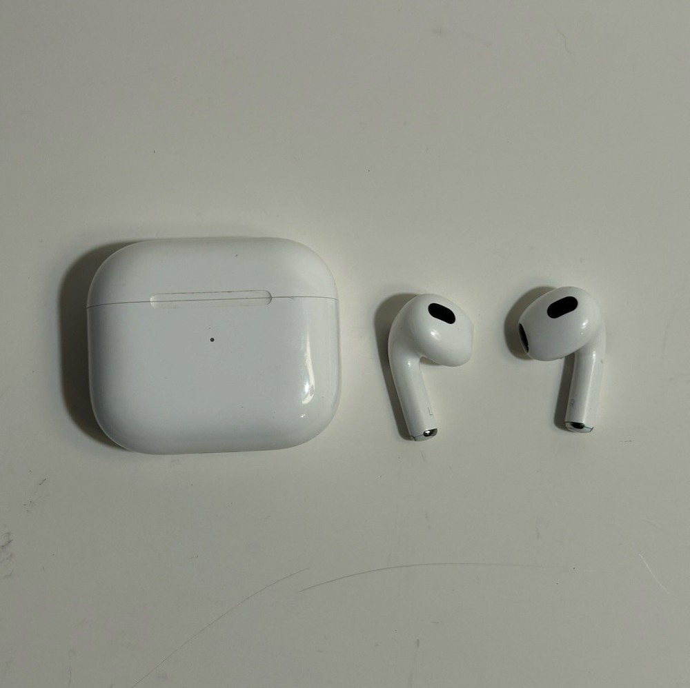 Apple AirPods 3rd Generation Wireless In-Ear Headset - White