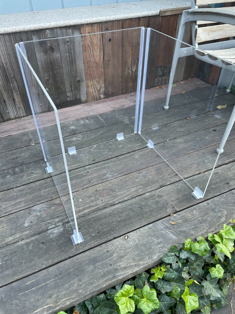 Desktop Protective Acrylic Shield/Sneeze Guard/Desk Divider with 3 Sided Panels