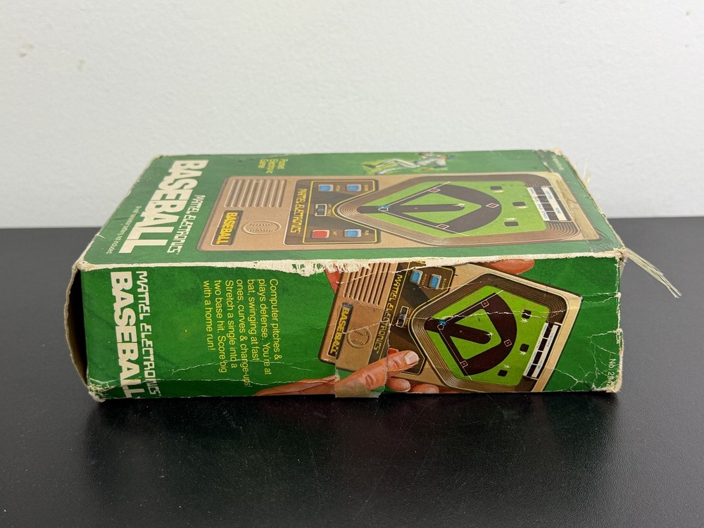 VINTAGE Mattel Electronics Baseball Handheld Game 1978 w/ Box & Instructions