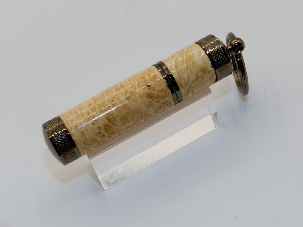 Handmade Key Chain Lighter w/ replaceable flint. Made from Box Elder Burl. #43