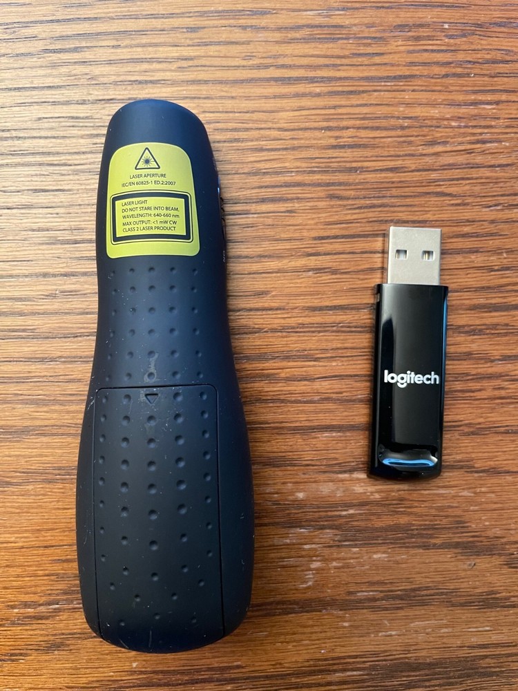 Logitech R400 Wireless Presenter Remote Control with Laser Pointer