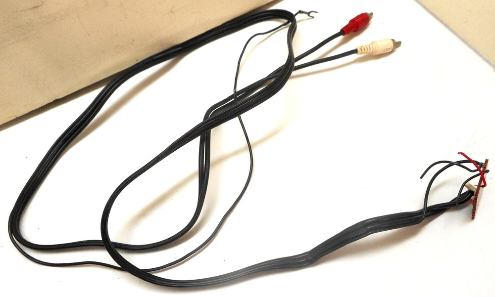 NUMARK TURNTABLE TT1400 - PHONO RCA CABLES W/GROUND WIRE/BOARD