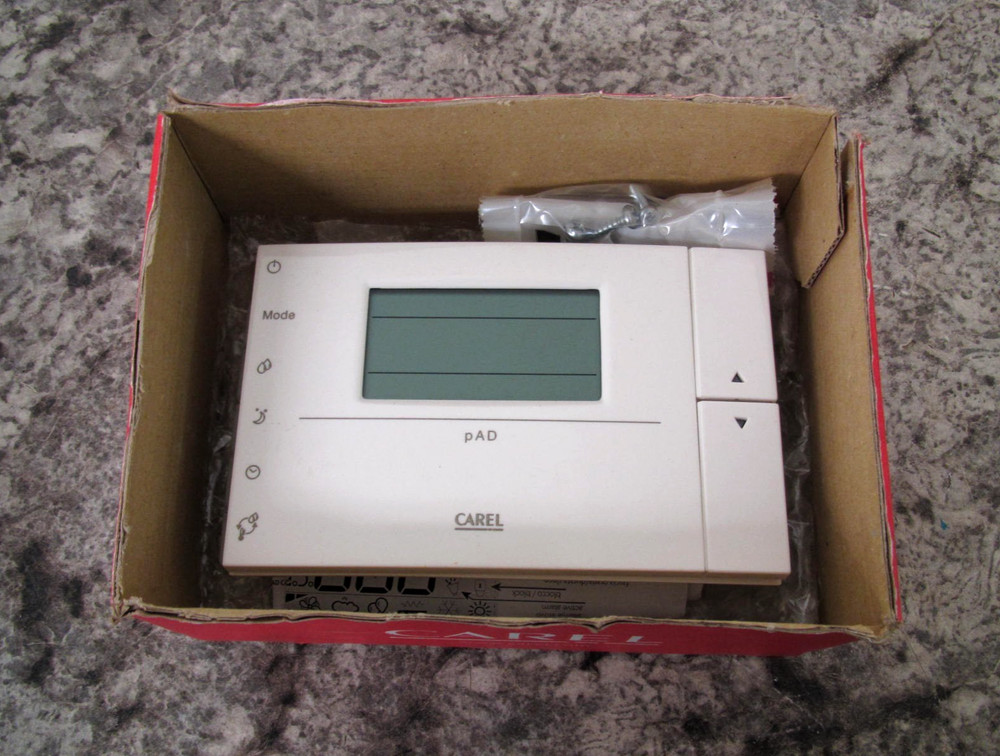 New Carel ADPC003000 PCO Controller / Programmable Thermostat Free Shipping