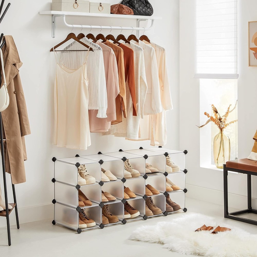 Shoe Rack with 16 Cubes, Interlocking Plastic Shoe Rack, Clear