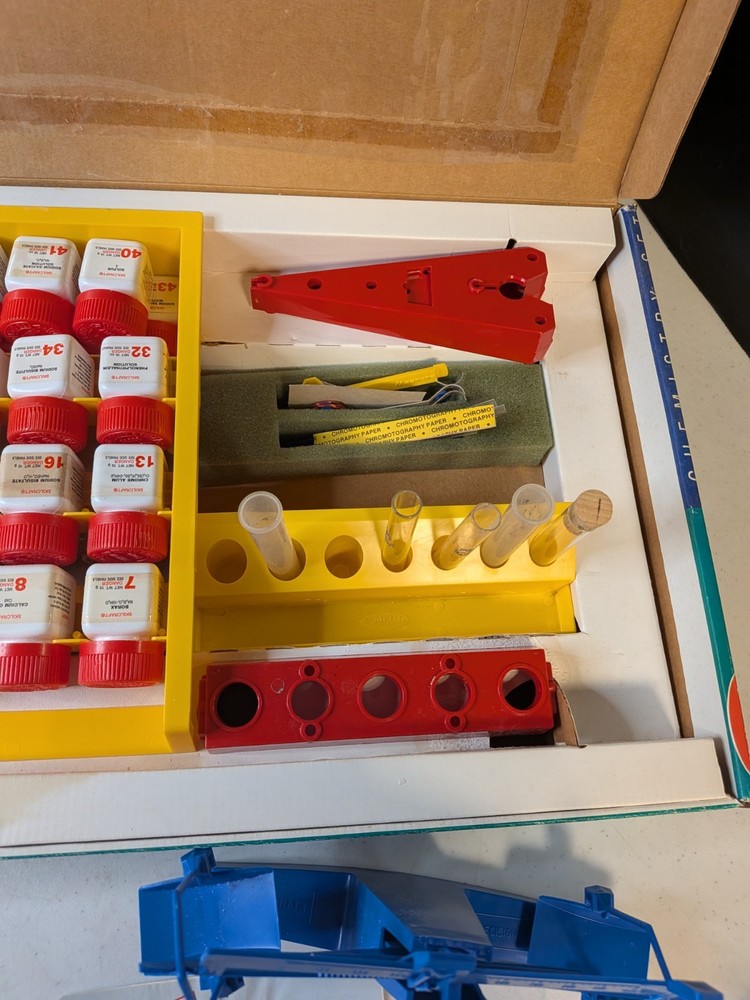 Skilcraft Chemlab/4 1500 Experiments 1991