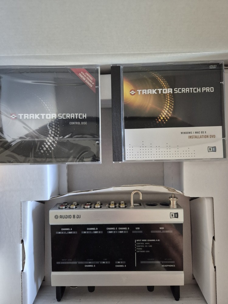 Native Instruments Traktor Scratch Pro