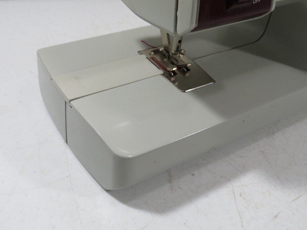 Vintage Singer Sewing Machine Tiny Tailor M100A Tested With Power Cord
